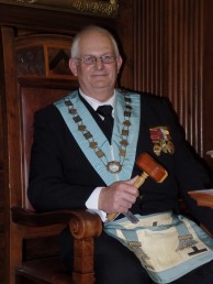 ALAN B. TURTON: Aniversarea a 20 de ani minunaţi de Forum Masonic